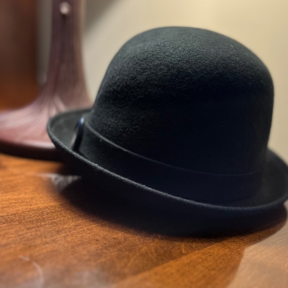 Vintage Women's Black Wool Bowler Hat - Picture 1 of 4